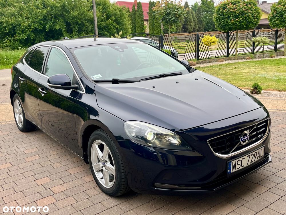 Volvo V40 D2 Momentum - 3