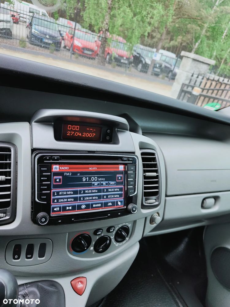 Opel Vivaro L2H1 2.9t - 33