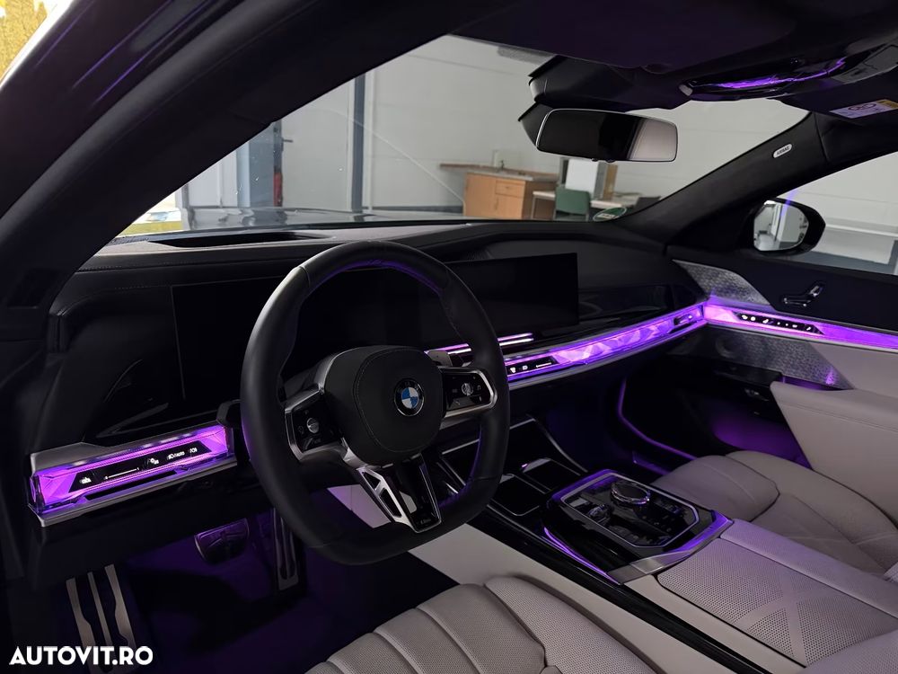 BMW Seria 7 740d xDrive MHEV - 6