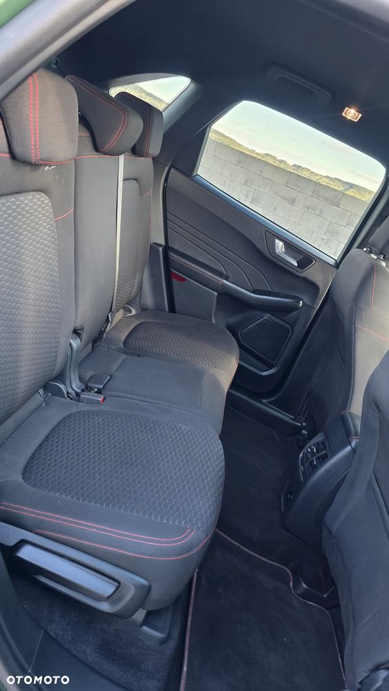 Ford Kuga 2.5 Duratec FHEV ST-LINE - 16