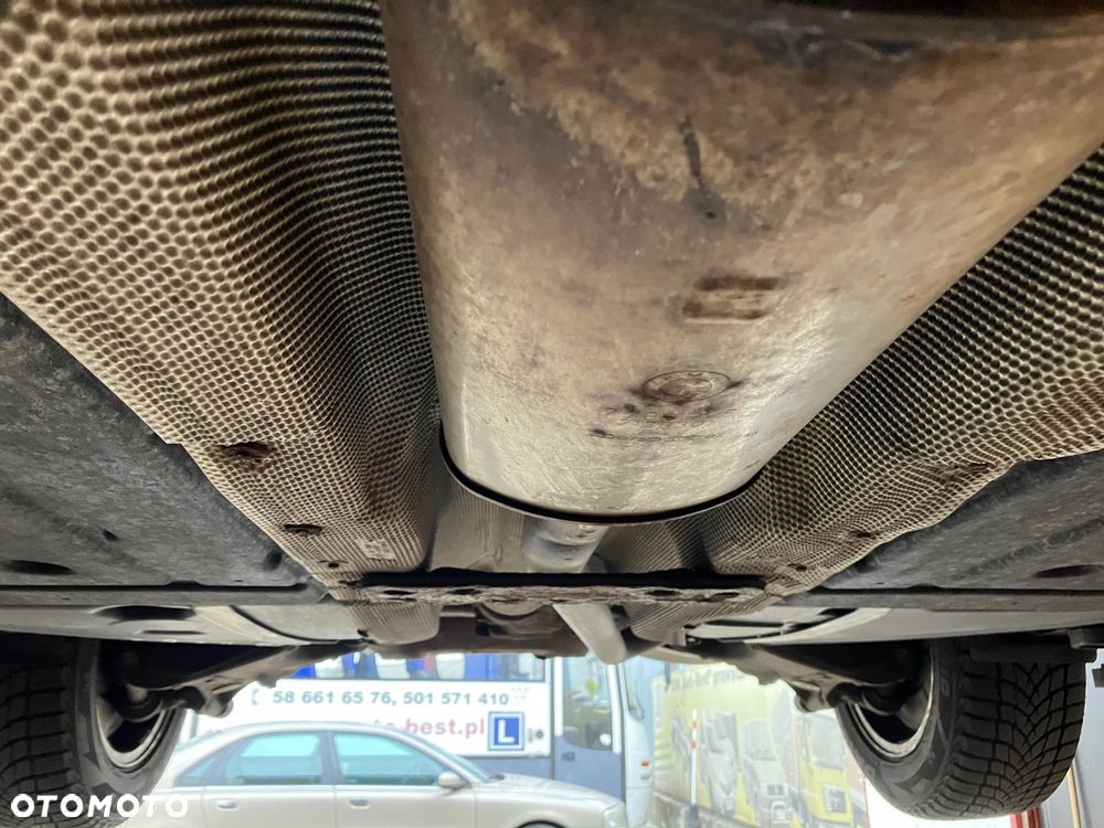 BMW Seria 5 520d - 11