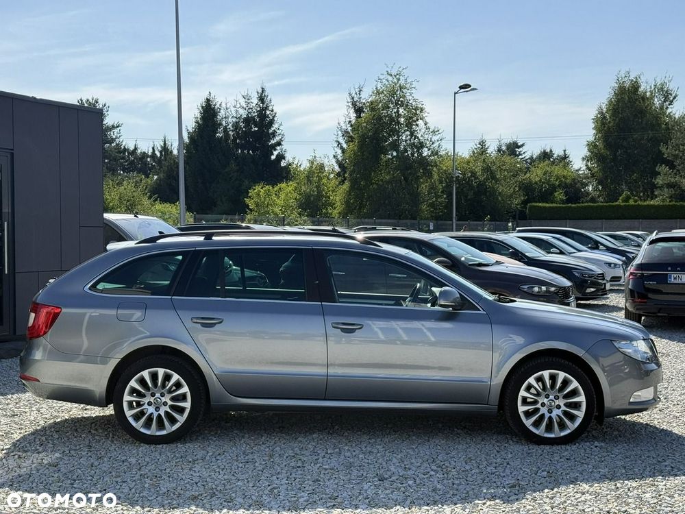 Skoda Superb 2.0 TDI Business DSG - 10