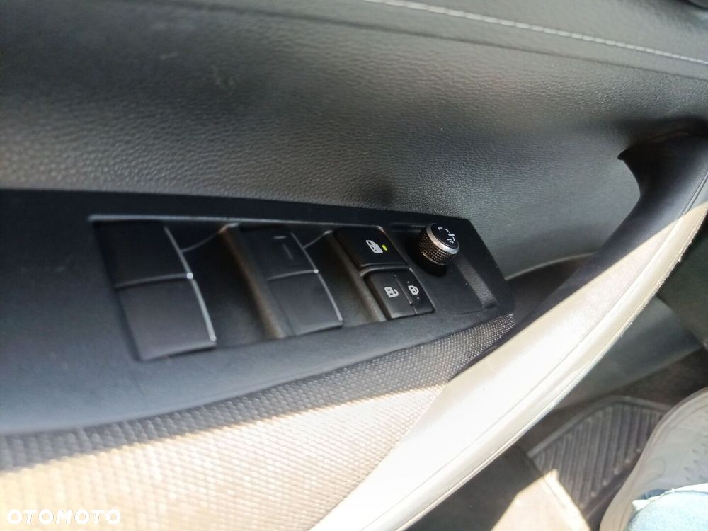 Toyota Corolla 1.8 Hybrid Comfort - 20