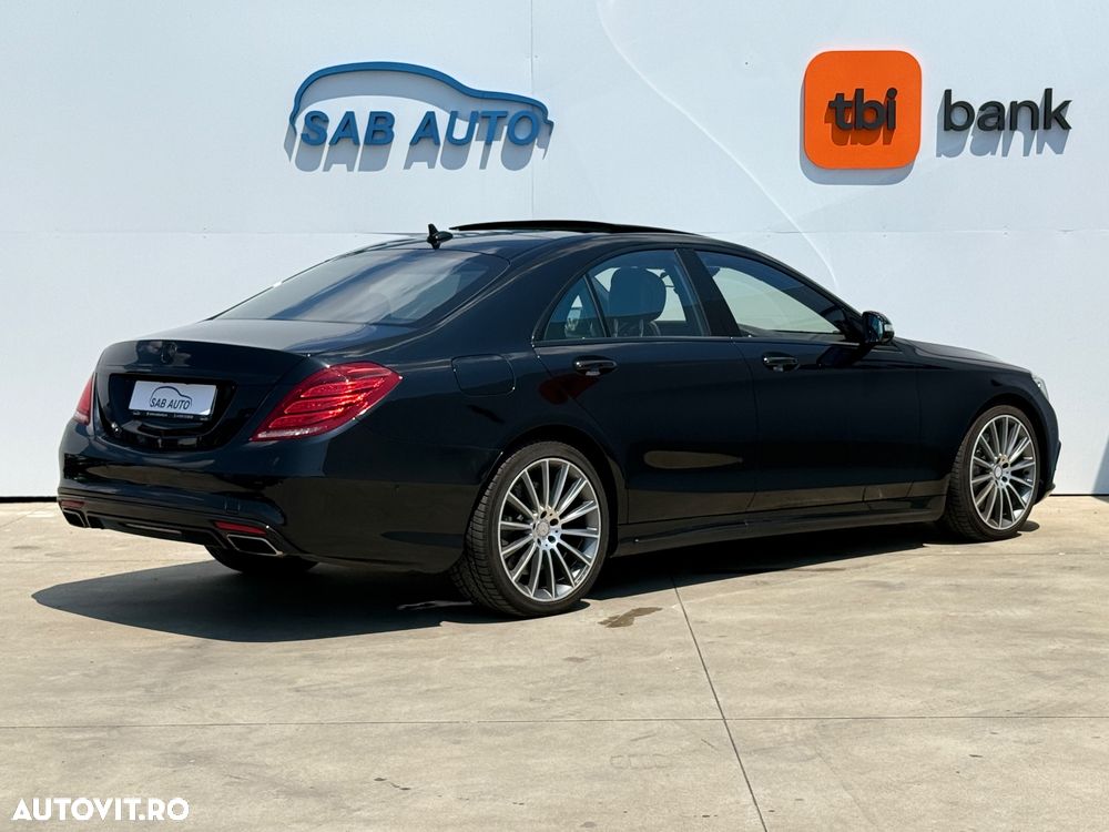Mercedes-Benz S 500 4MATIC Aut - 32