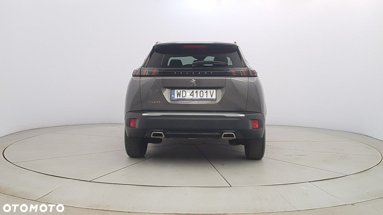 Peugeot 2008 - 6
