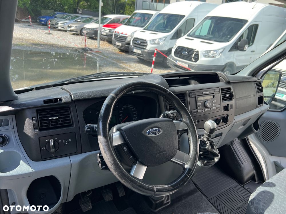 Ford Transit Furgon Brygadowy Doka 6 os. 4x4 AWD L3H2 2.4 TDCI 140KM Webasto HAK - 11