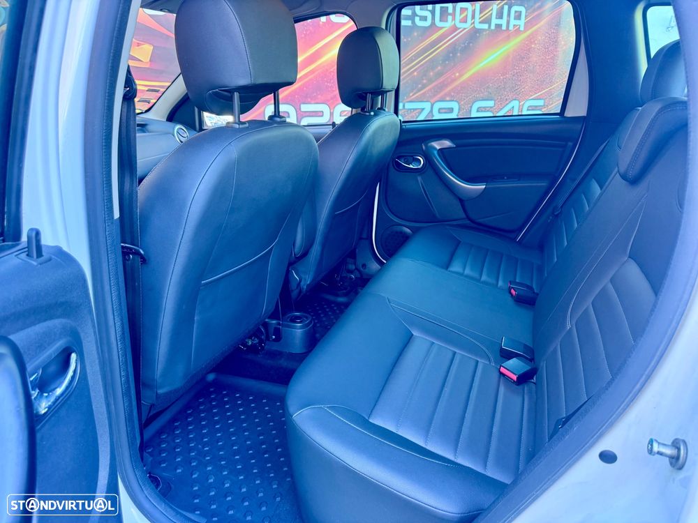 Dacia Duster 1.5 dCi SL Urban Explorer 4WD - 26
