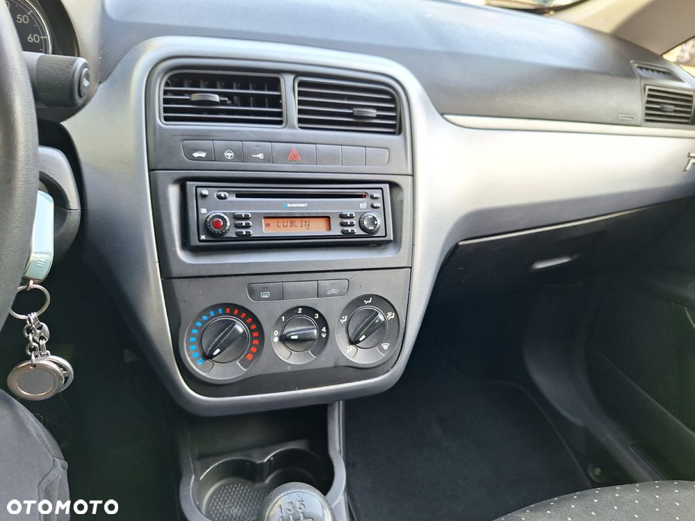 Fiat Punto - 4