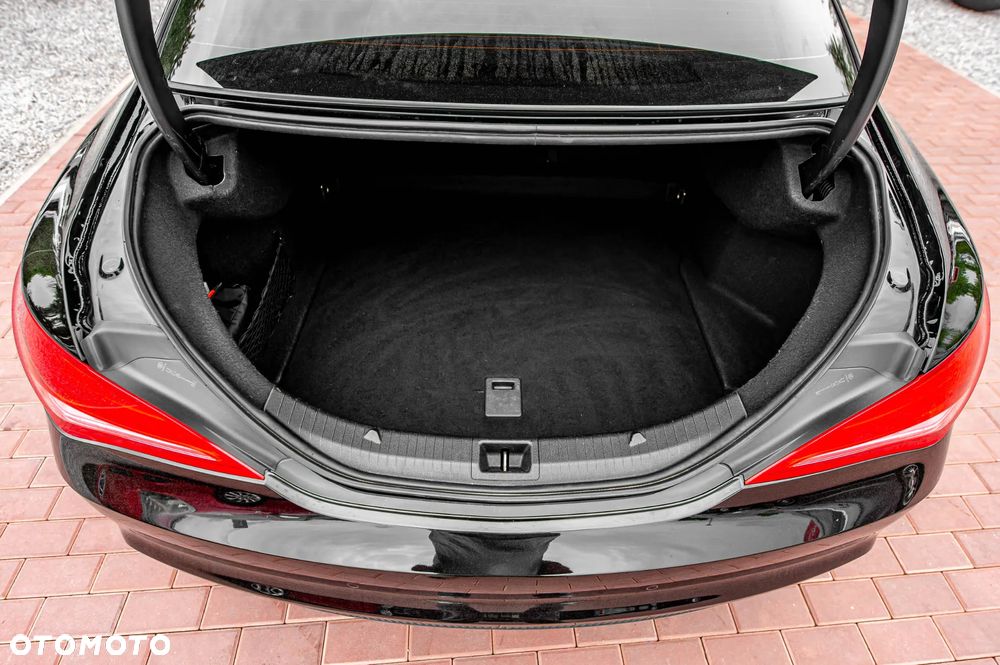 Mercedes-Benz CLA 250 4Matic 7G-DCT AMG Line - 15