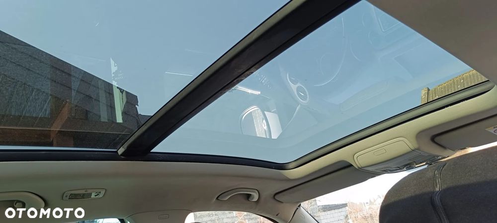 Volkswagen Tiguan - 9