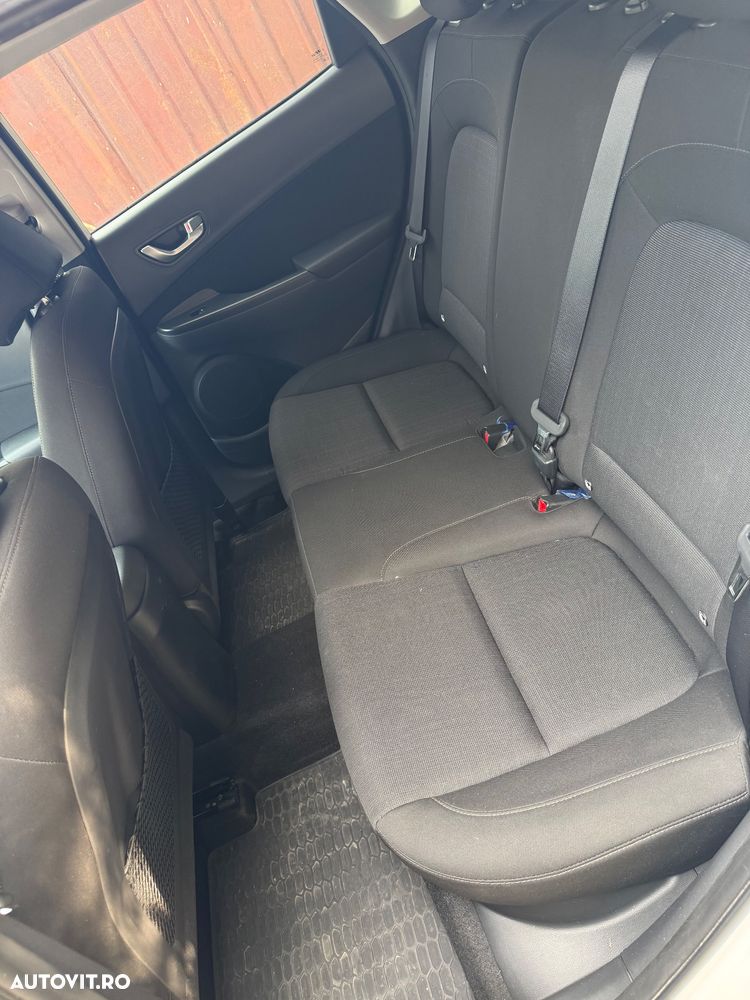 Hyundai KONA 1.0 T-GDI 120 CP 6MT 2WD Comfort - 12