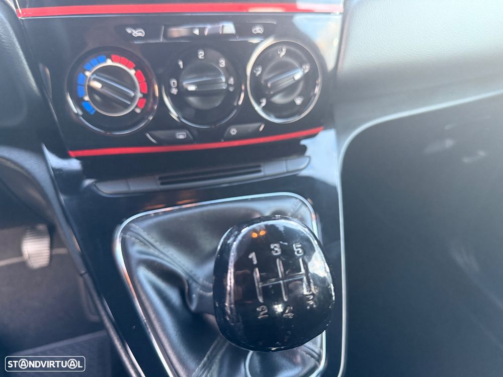 Lancia Ypsilon 1.3 M-jet S&S Gold - 10