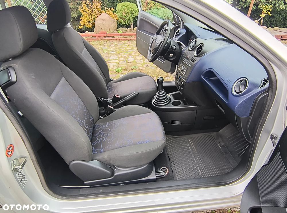 Ford Fiesta 1.3 Fun - 6