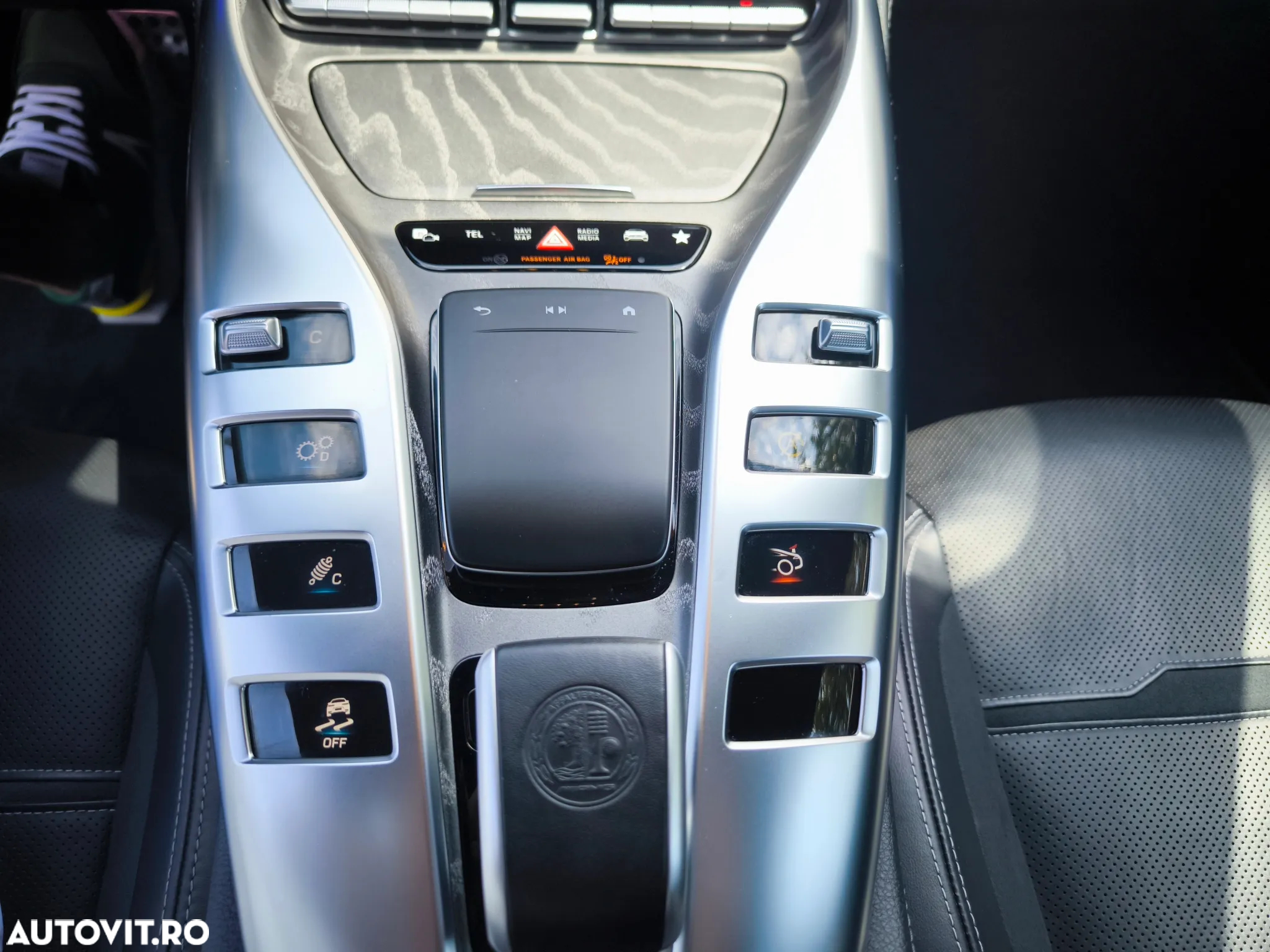 Mercedes-Benz AMG GT 53 4MATIC+ MHEV - 18