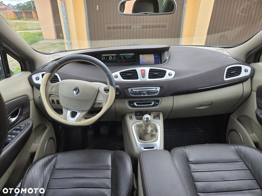 Renault Grand Scenic Gr 1.9 dCi Privilege Euro5 - 5