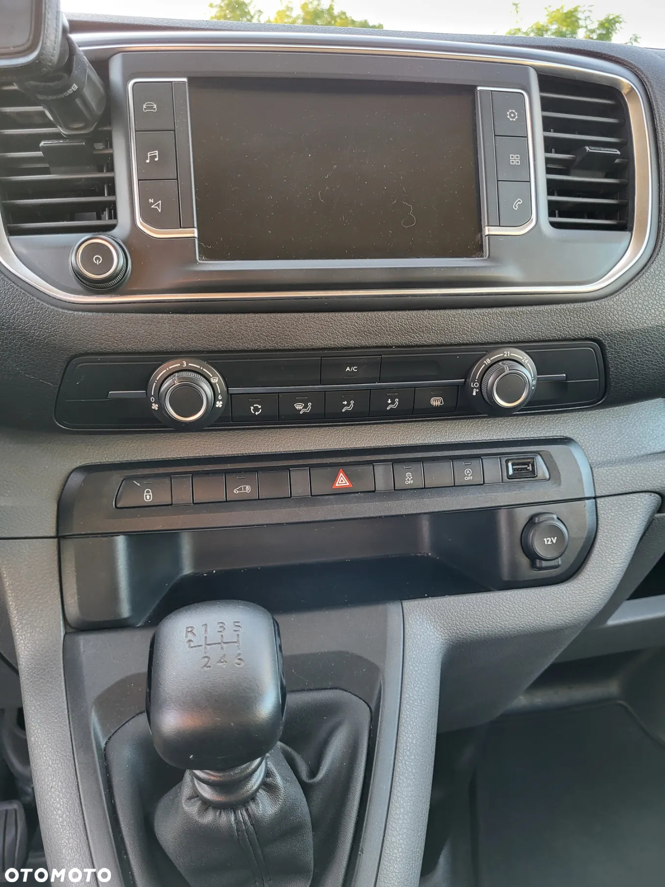Peugeot Expert - 12