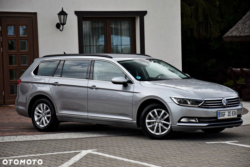 Volkswagen Passat 2.0 TDI SCR DSG Comfortline - 5