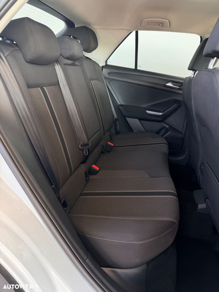 Volkswagen T-Roc 1.0 TSI OPF Style - 28