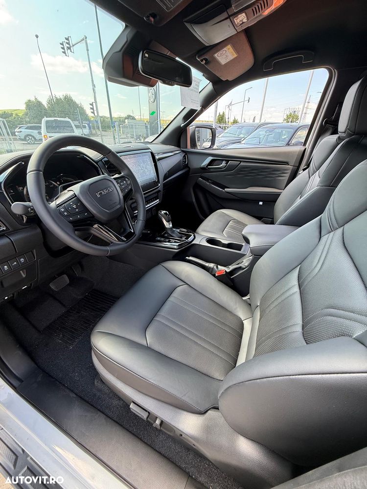 Isuzu D-Max 1.9 DSL 4x4 Double Cab AT Executive - 23