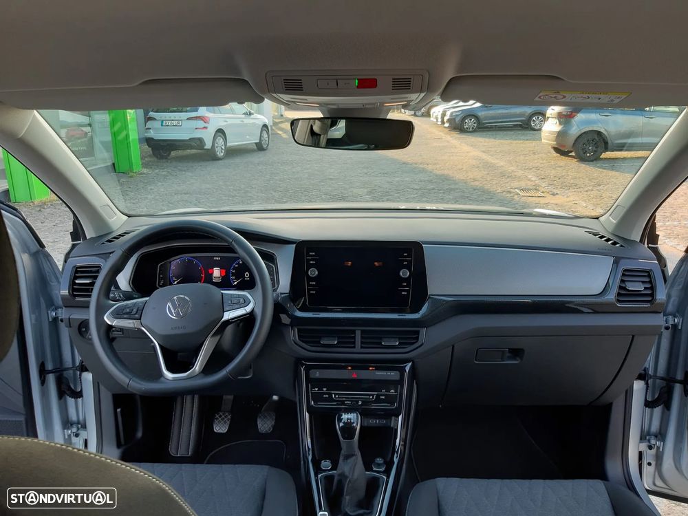 VW T-Cross - 11