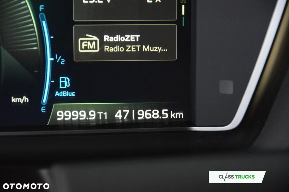 Volvo FH 460 Globetrotter XL i-Save - 11