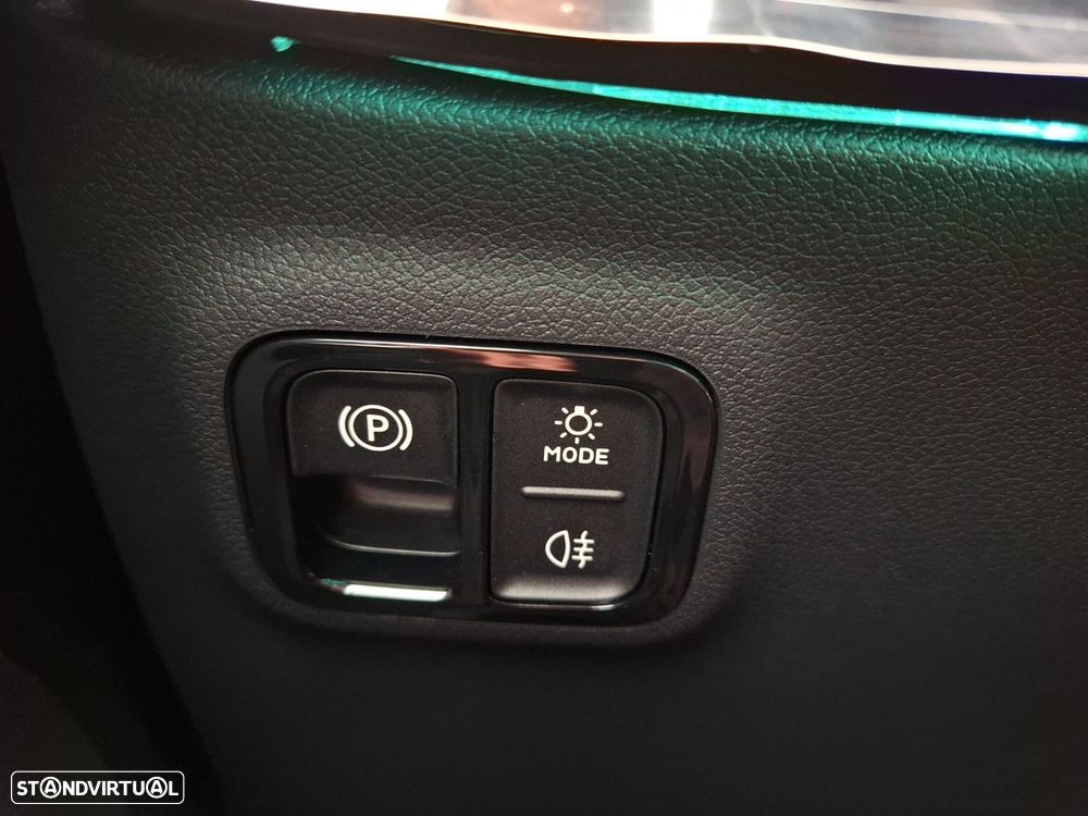 Mercedes-Benz CLA 180 - 20