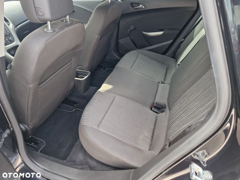 Opel Astra - 16
