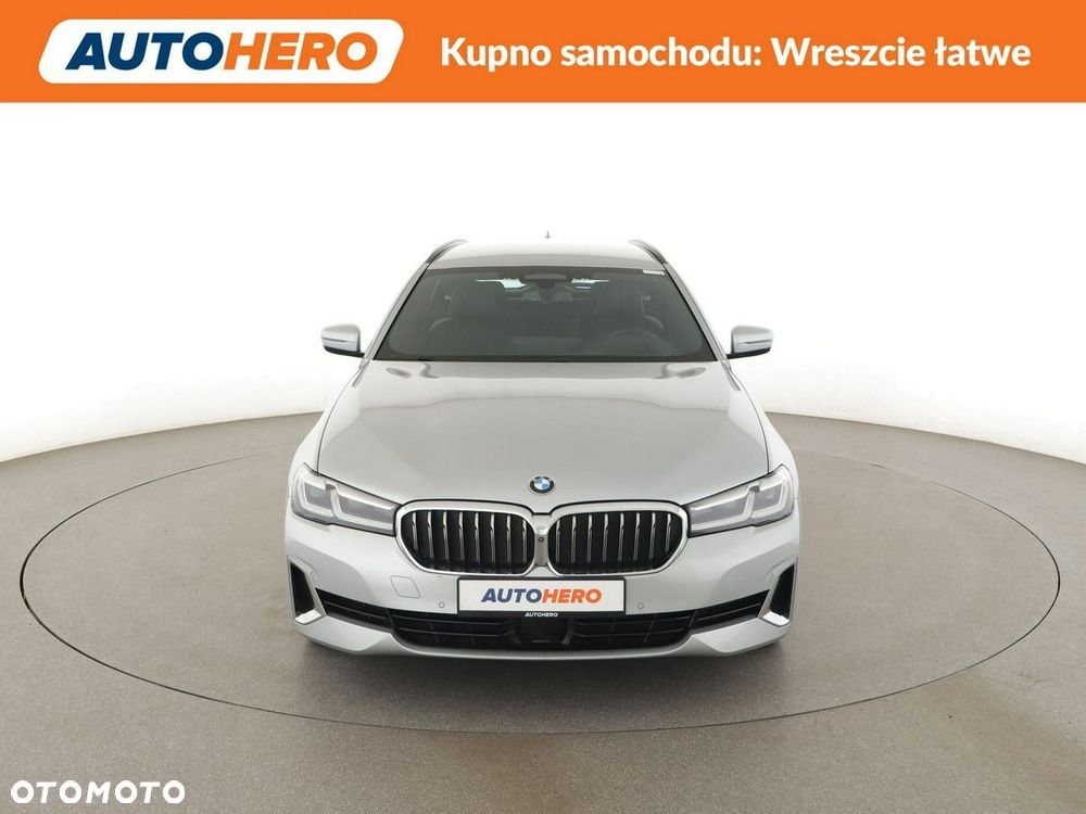 BMW Seria 5 530e xDrive Luxury Line - 13