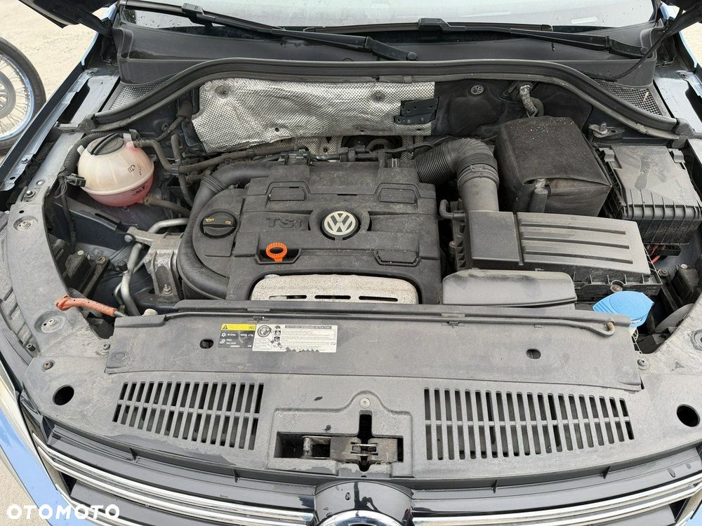 Volkswagen Tiguan - 12
