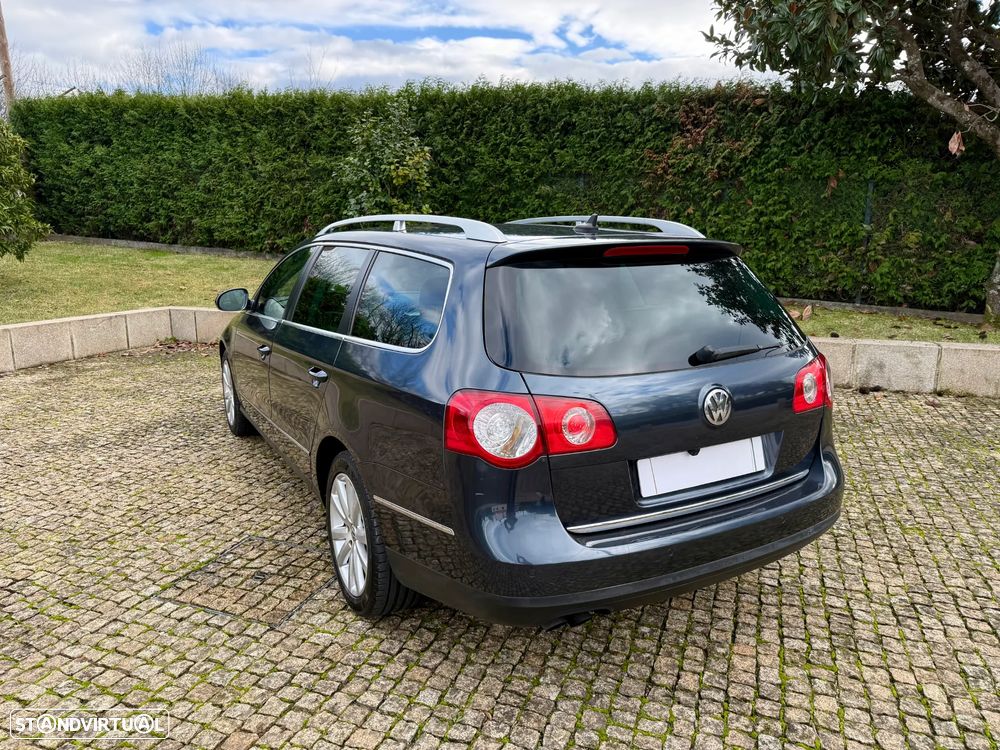 VW Passat Variant 2.0 TDi Highline - 17