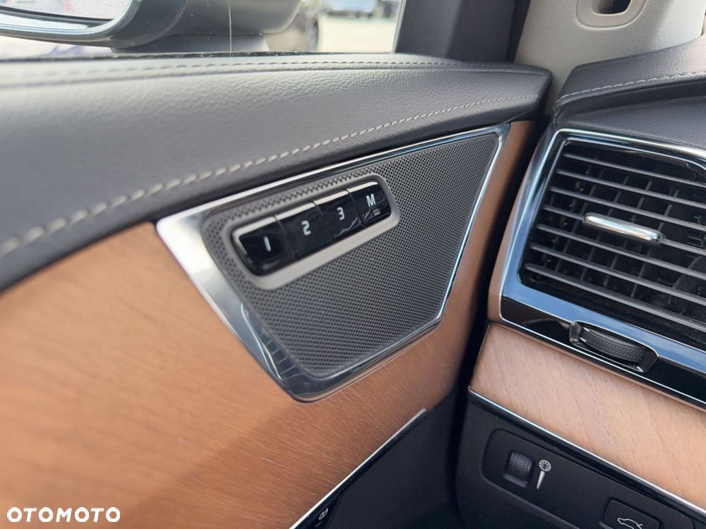 Volvo XC 90 - 18