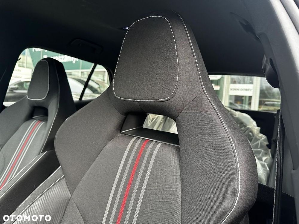 Skoda Fabia 1.0 TSI Monte Carlo - 10