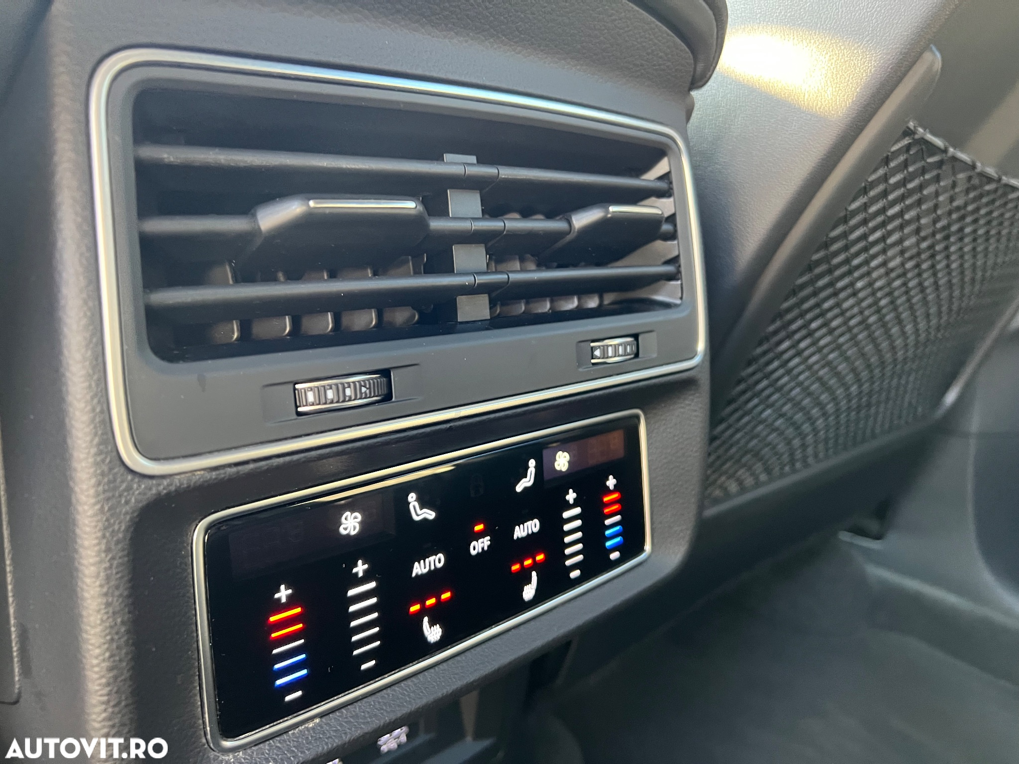 Audi Q8 3.0 50 TDI quattro Tiptronic MHEV - 29