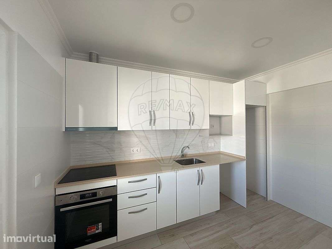 Apartamento T3 para arrendamento - Grande imagem: 2/16