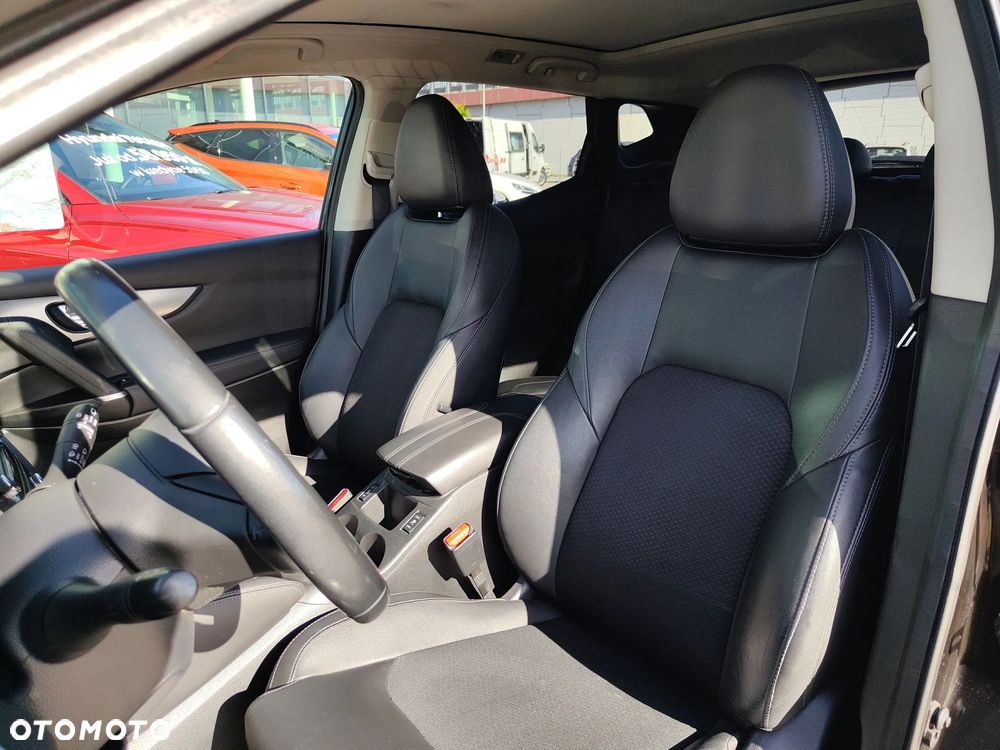 Nissan Qashqai 1.6 DIG-T Tekna - 12