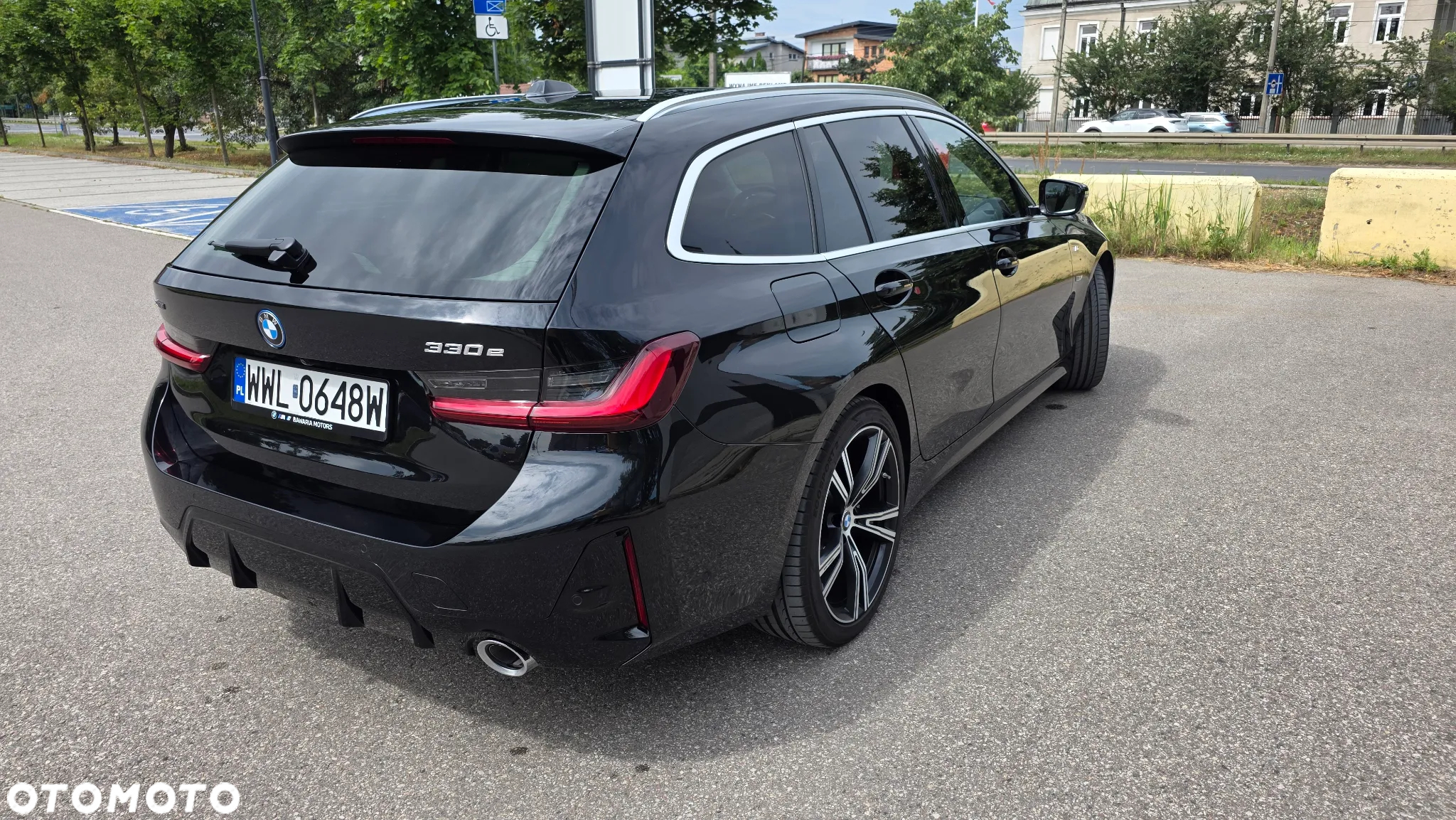 BMW Seria 3 330e Touring xDrive M Sport - 6