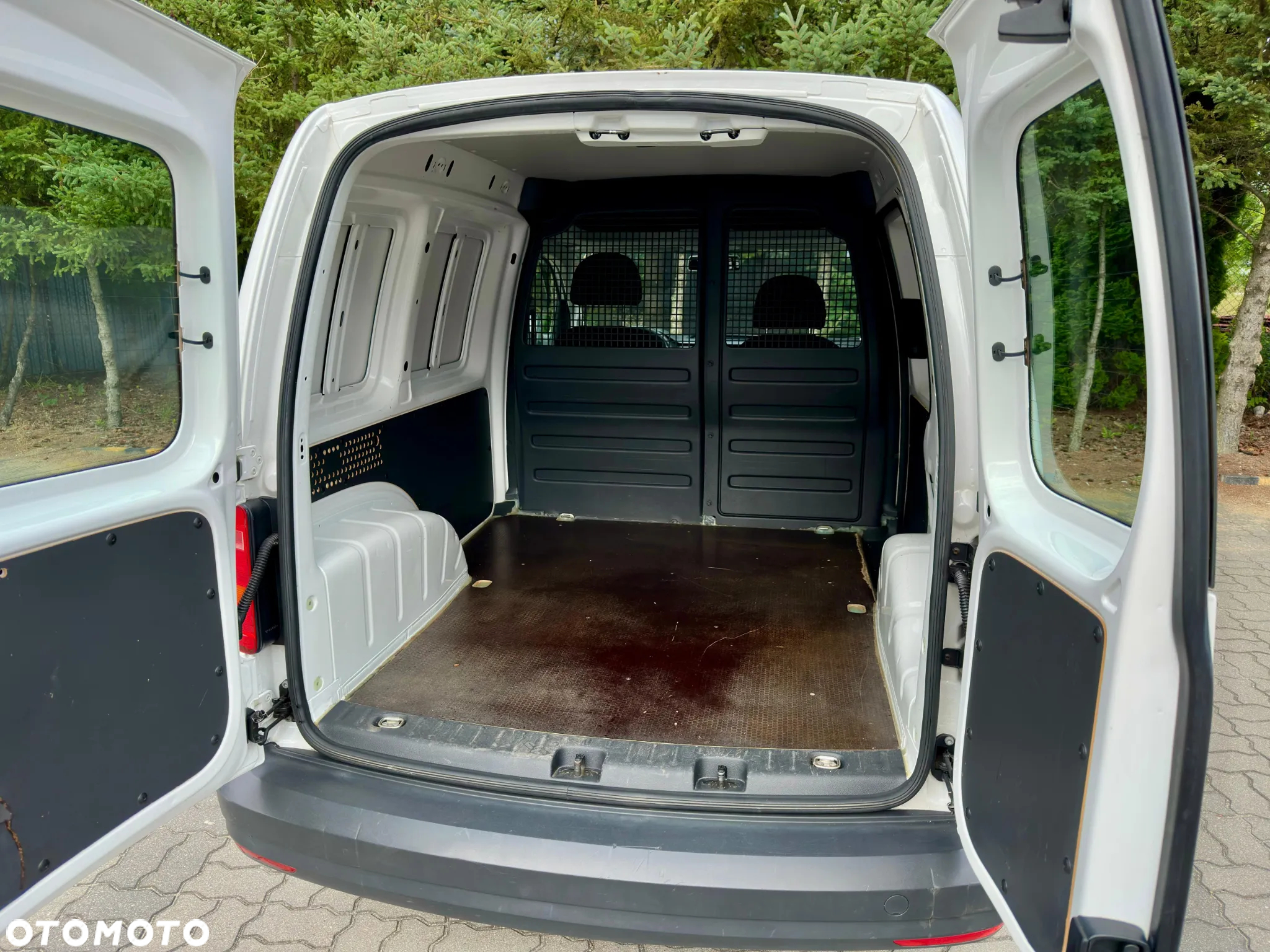 Volkswagen Caddy 1.6 TDI - 8