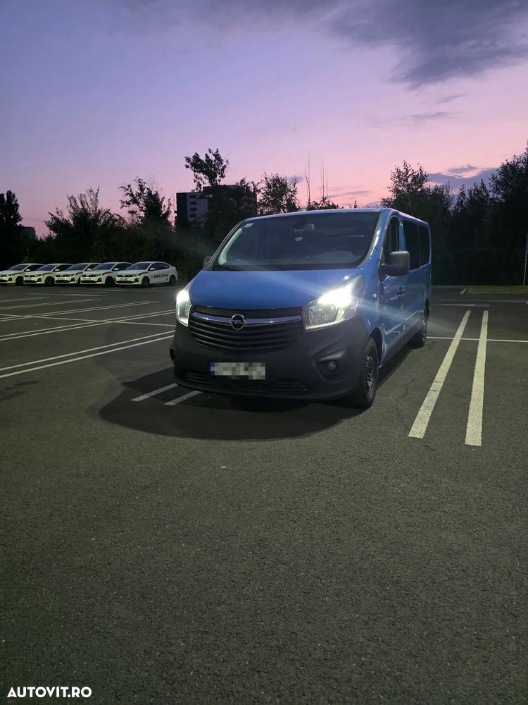 Opel Vivaro - 2