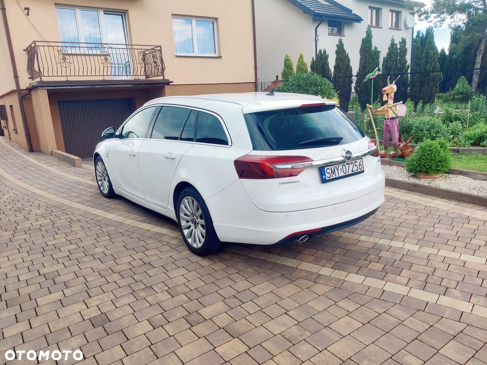 Opel Insignia - 16