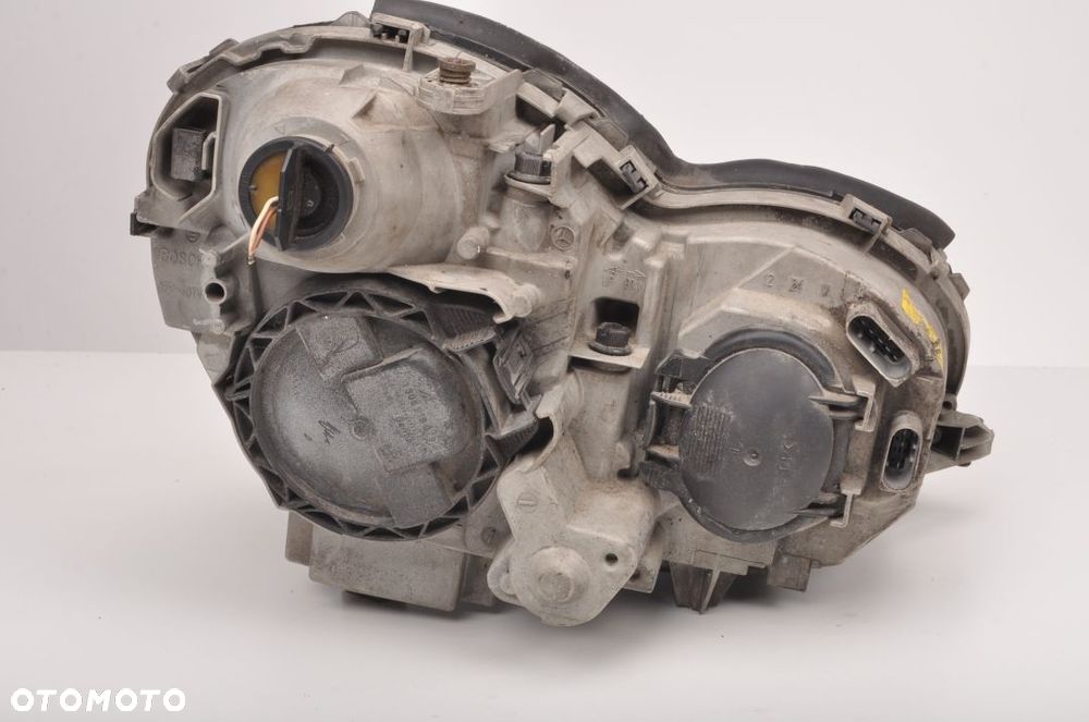 MERCEDES W203 LAMPA LEWA PRZEDNIA XENON EU - 3