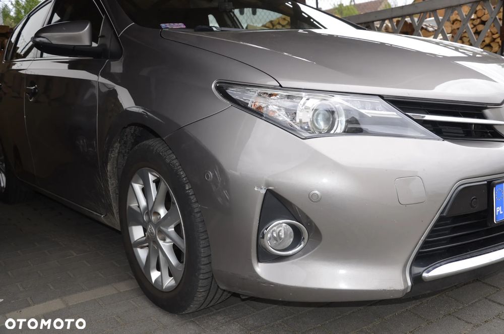 Toyota Auris 1.6 Dynamic - 13