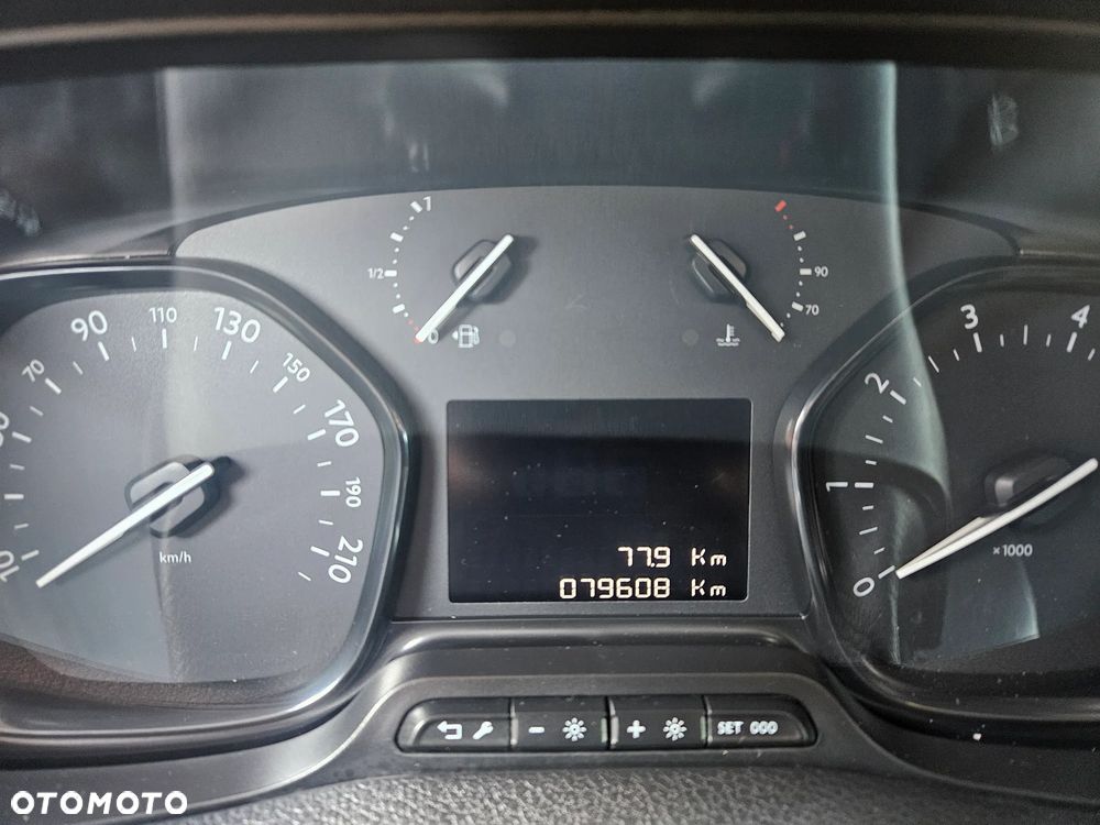 Toyota ProAce Kombi D-4D Medium 2,7t - 5