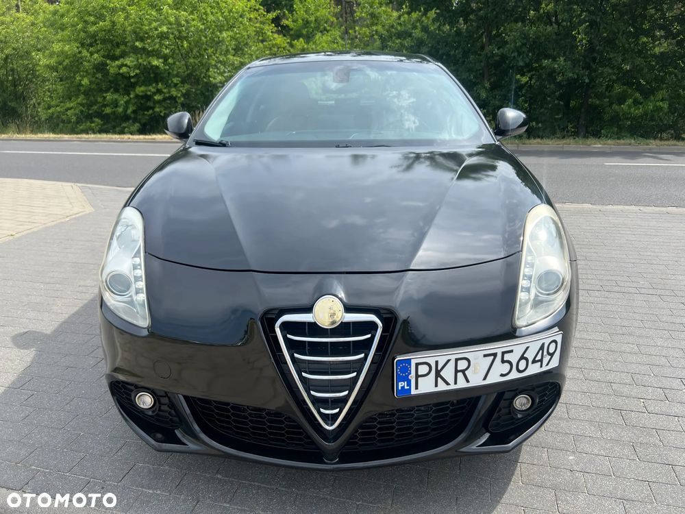 Alfa Romeo Giulietta - 2