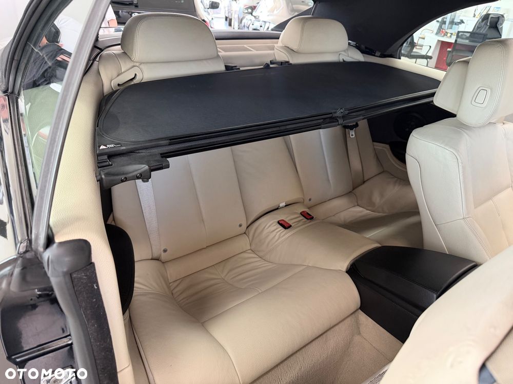 BMW Seria 6 650 i - 27