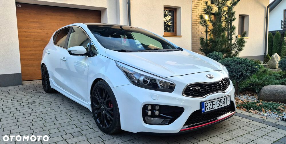 Kia Ceed 1.6 T-GDI GT - 1