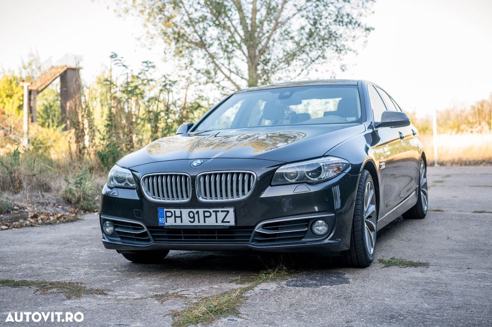 BMW Seria 5 520d - 32