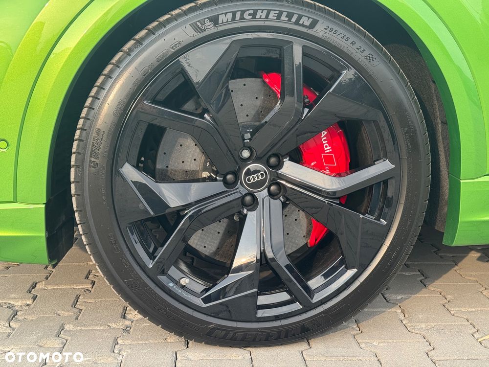 Audi RS Q8 - 9