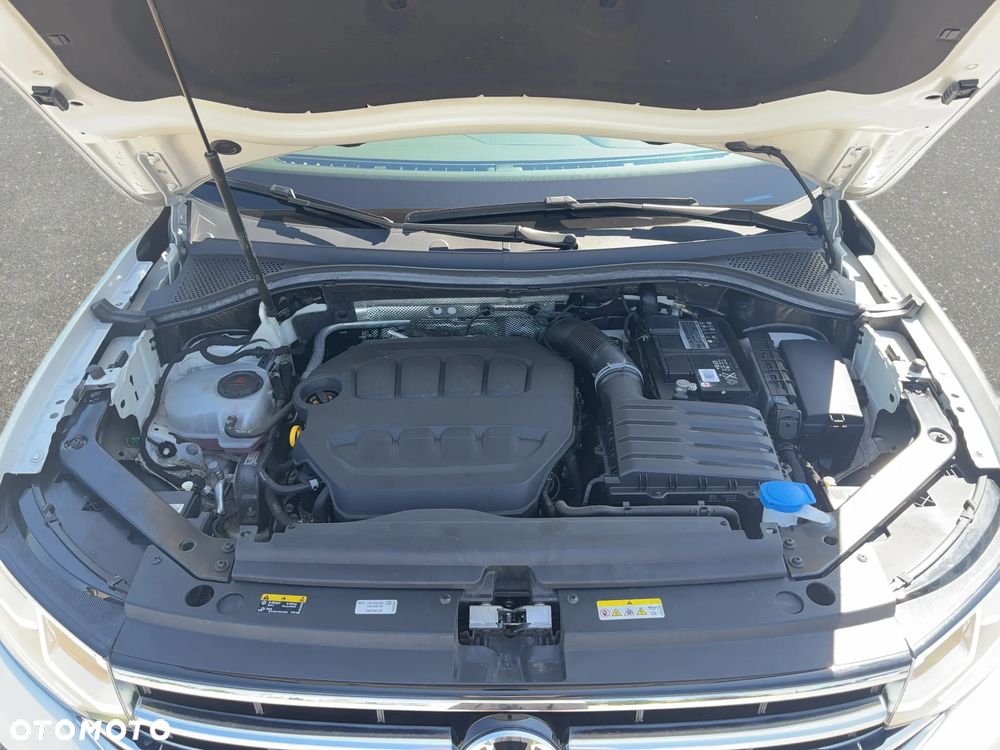 Volkswagen Tiguan 2.0 TSI 4Mot Elegance DSG - 27