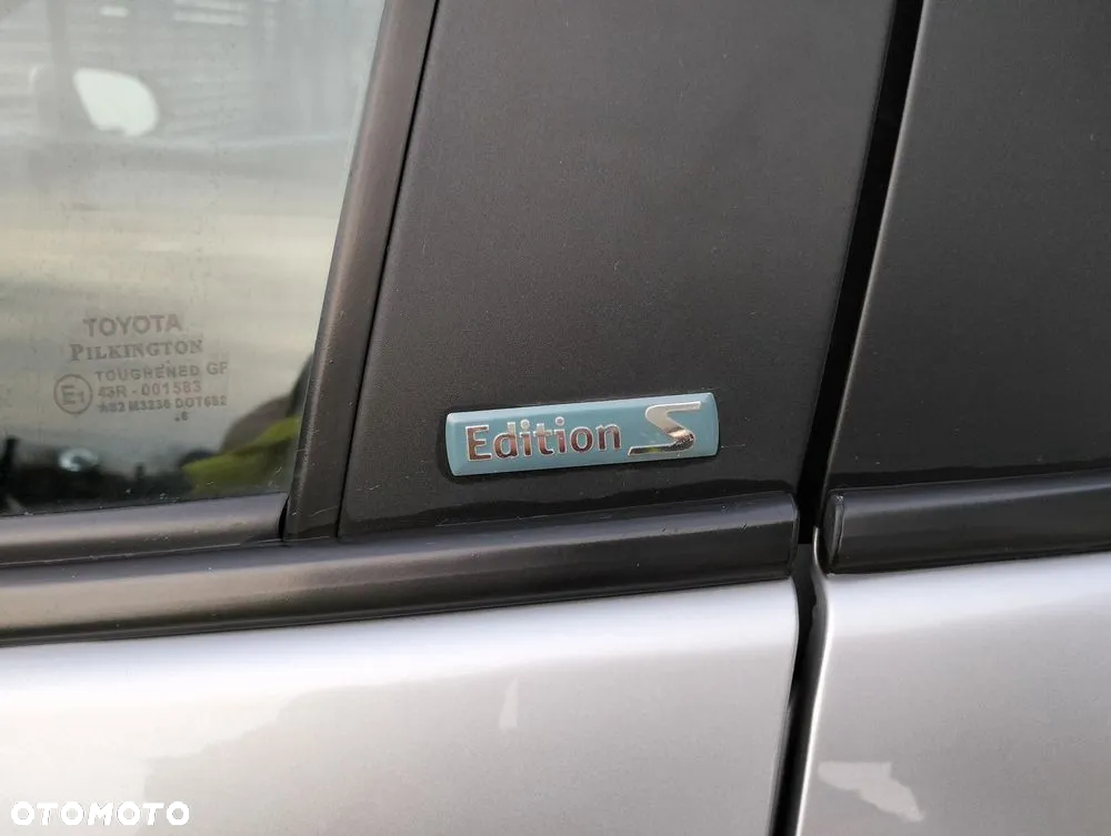 Toyota Yaris 1.0 Premium - 7