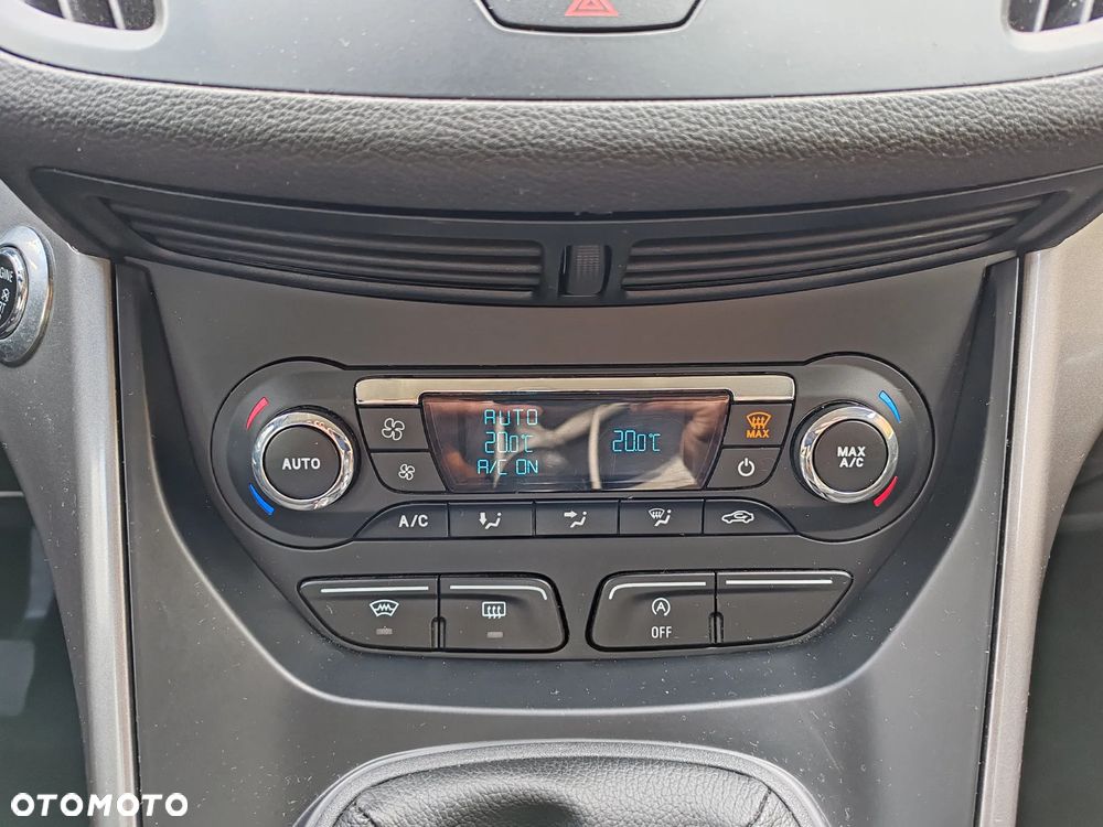 Ford Kuga 1.5 EcoBoost 2x4 Business Edition - 19